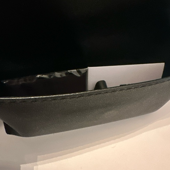 Black Square Women's Sunglasses - Picture 4 of 8